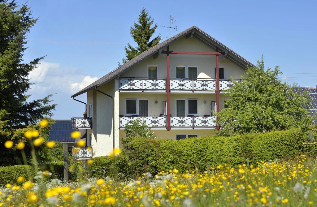 Pension Fohrenberg Ewattingen Exterior foto